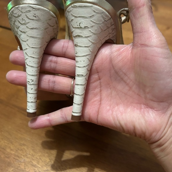 Kate Spade Snakeskin Slingback Heels - Picture 10 of 13